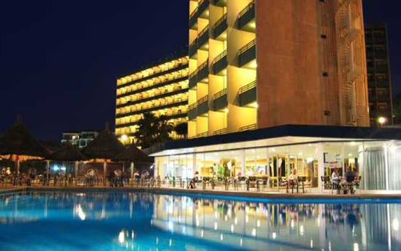 Hotel Vibra Beverly Playa