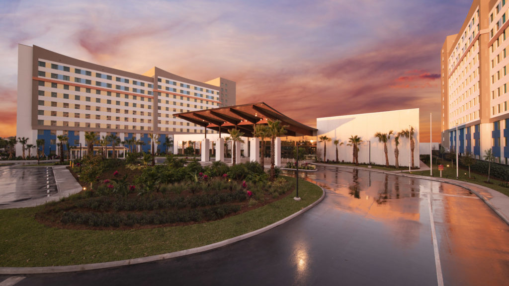 Universal’s Endless Summer Resort – Dockside Inn and Suites