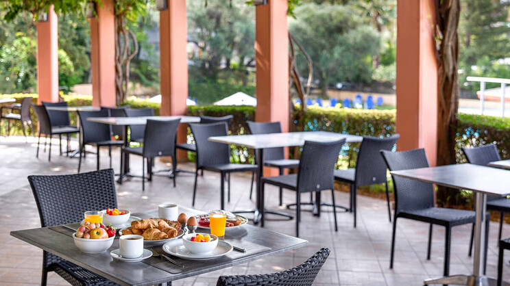 Century Resort Corfu