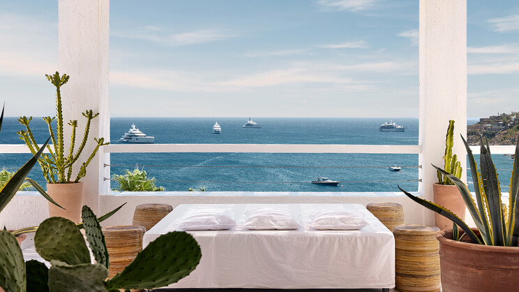 Mykonos Blu A Resort to Live®