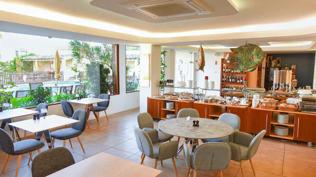 Costa d’Oiro Ambiance Village