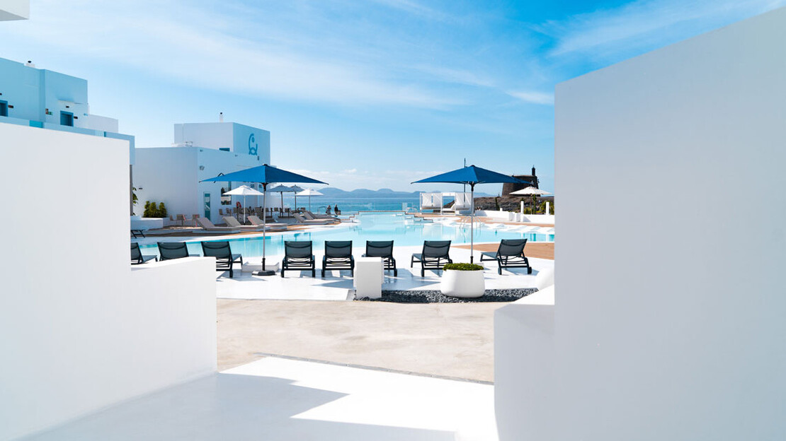 La Cala Suites Hotel