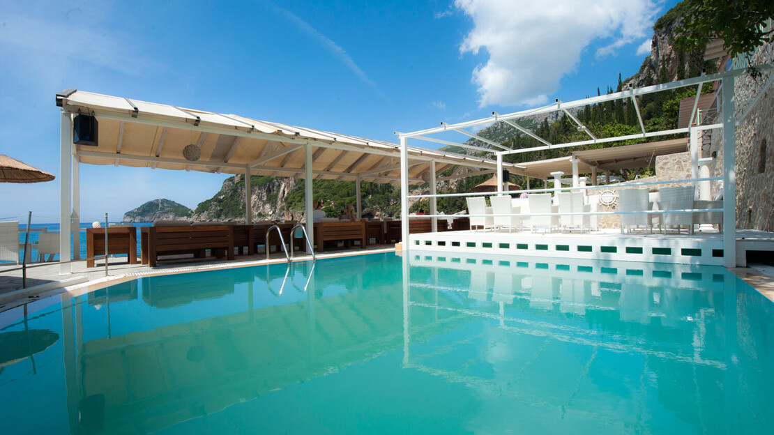 Blue Princess Beach Hotel & Suites