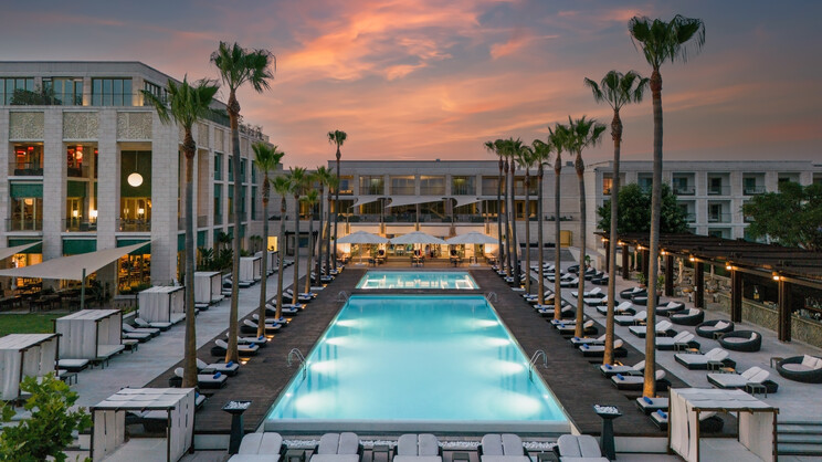 Victoria Golf Resort And Spa