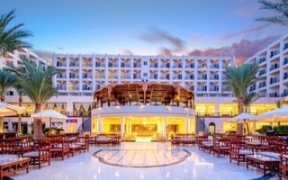 Hawaii Riviera Aqua Park Resort