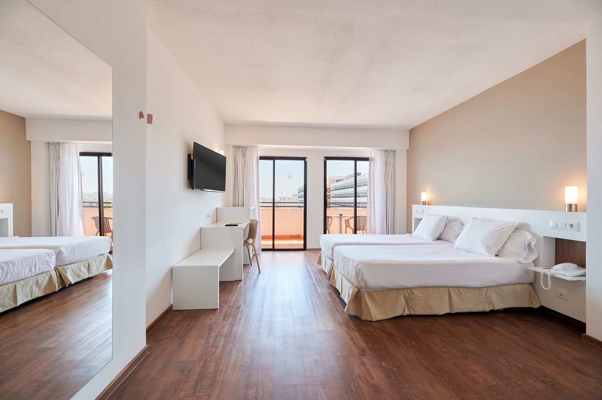 My Favorite Club Junior Suite Sea View 