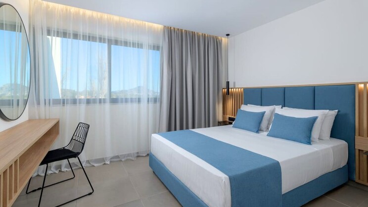 Single Room without Balcony