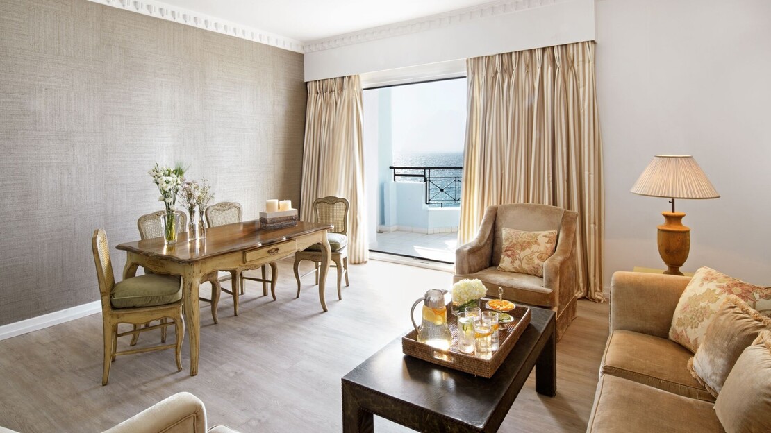  Presidential Sea View Suite