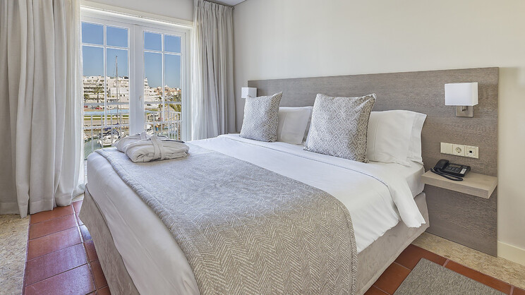 Elite Sapphire Two Bedroom Residence