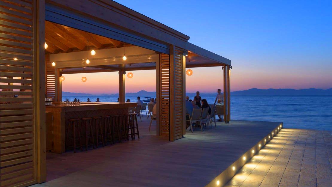 Avra Beach Resort Hotel & Bungalows