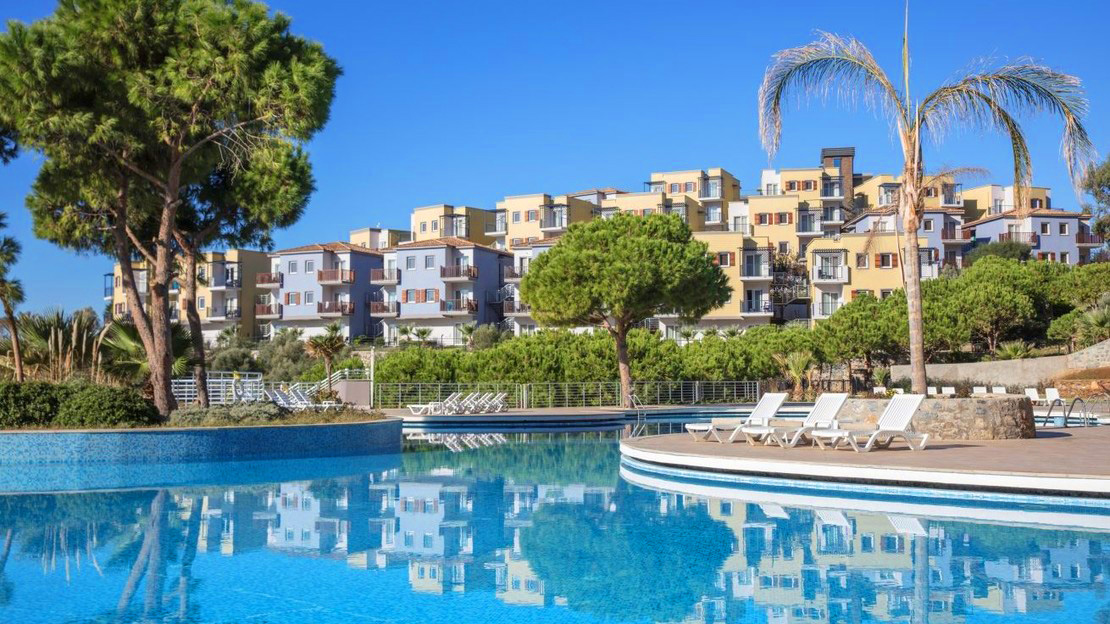 Aria Claros Beach & Spa Resort