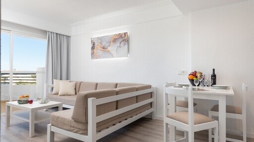 Alcudia Beach Aparthotel