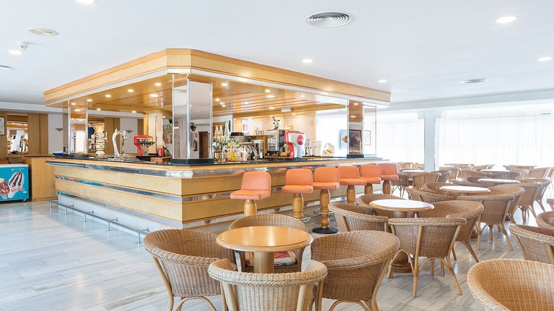 Alcudia Beach Aparthotel