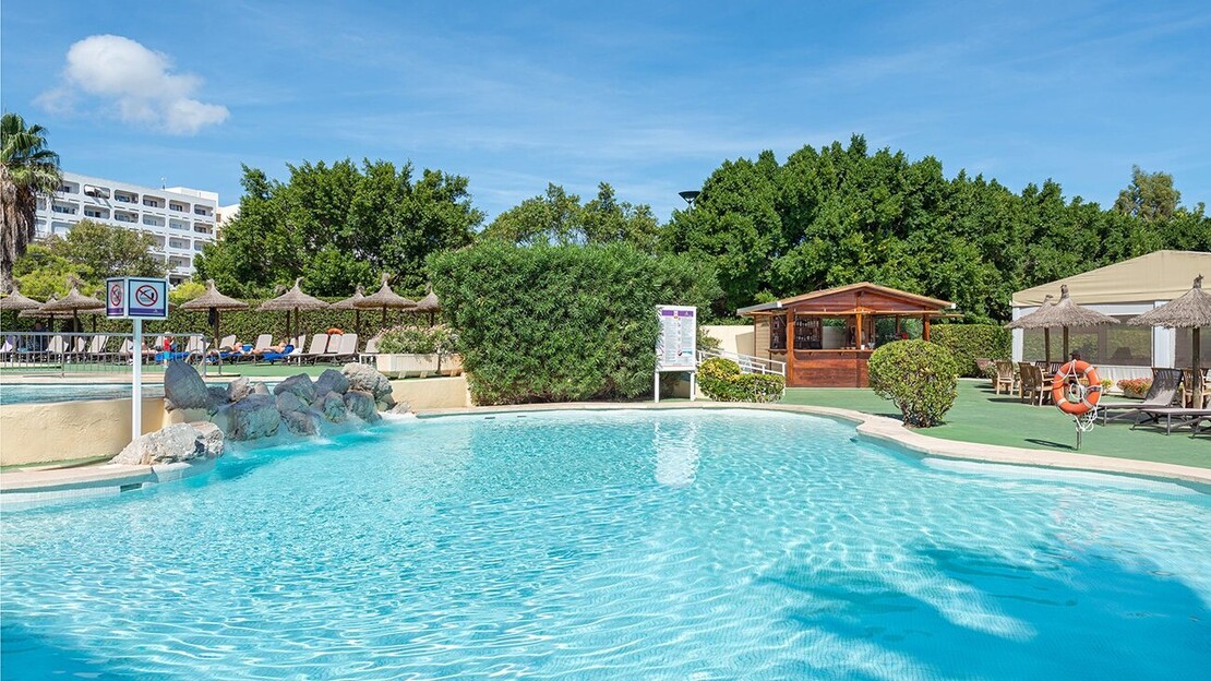 Alcudia Beach Aparthotel