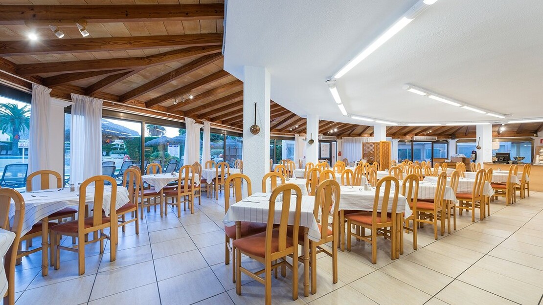 Alcudia Beach Aparthotel