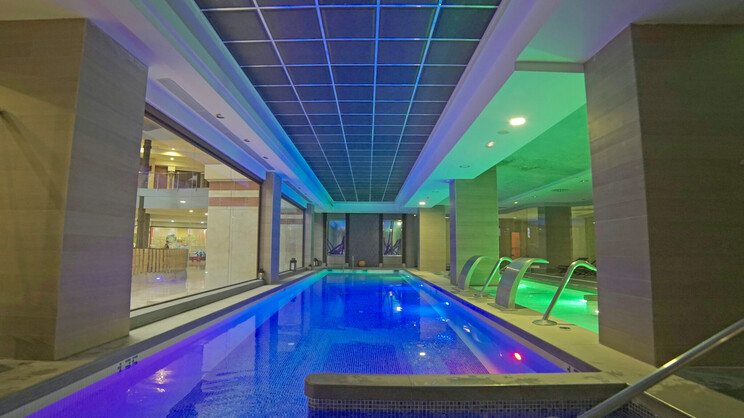 Holiday World Polynesia Hotel