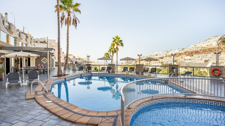 Cala Nova Apartments