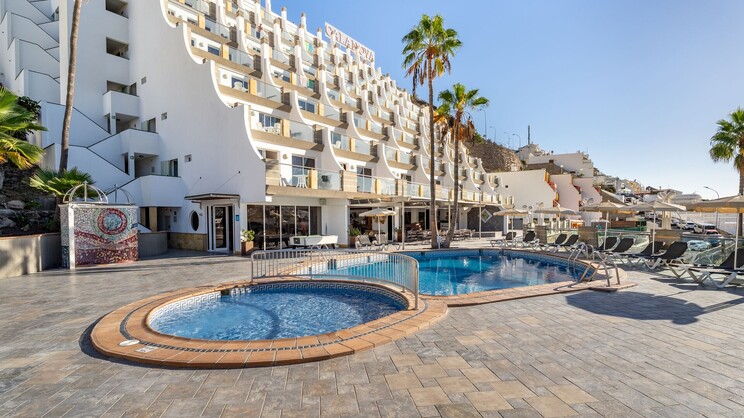 Cala Nova Apartments