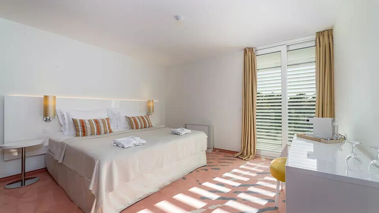 Superior Suite 46m² Sea View with Balcony