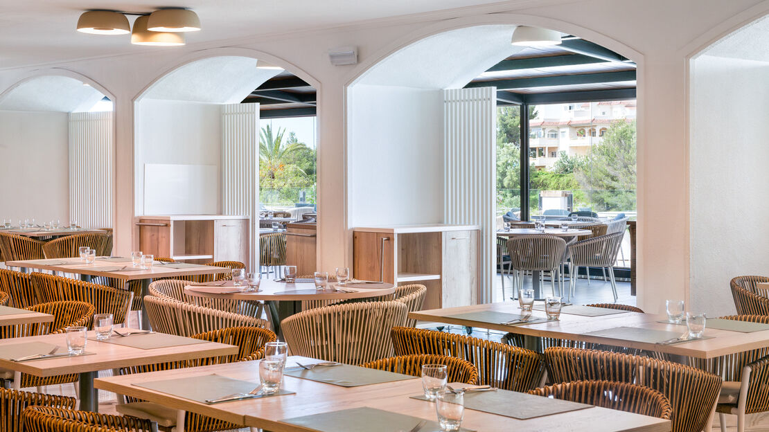 Sallés Hotel Marina Portals