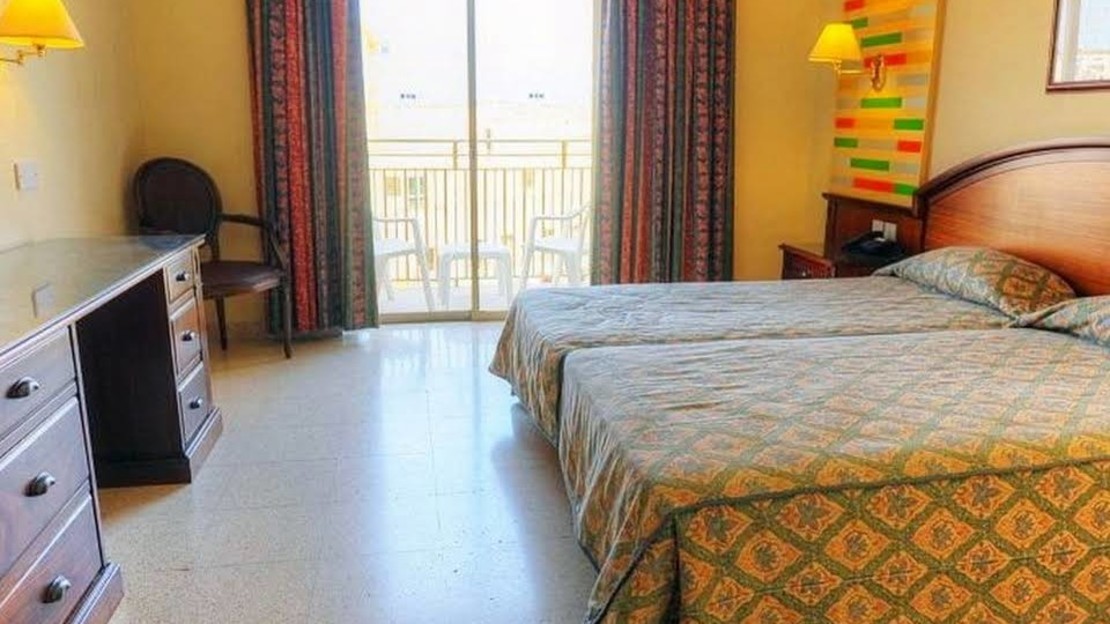 Bugibba Hotel