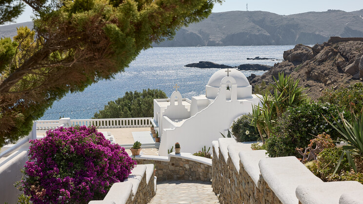 Mykonos Lolita, A Resort to Live®
