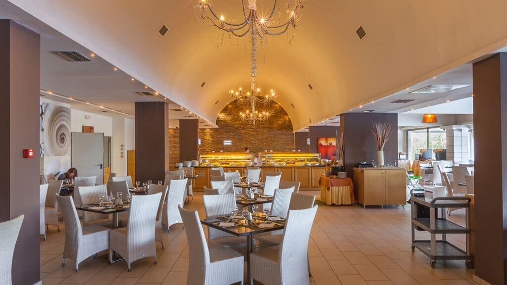 Olympian Bay Grand Resort