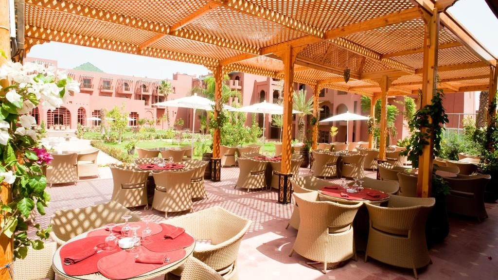 Palm Plaza Hotel & Spa