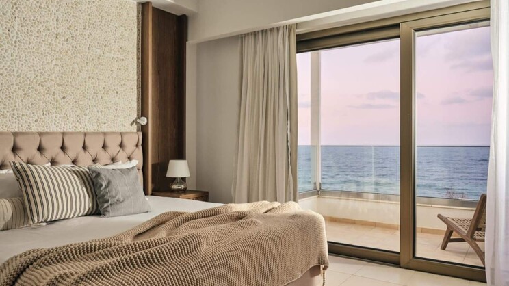 Luxury Villa Sea Front with Private Pool