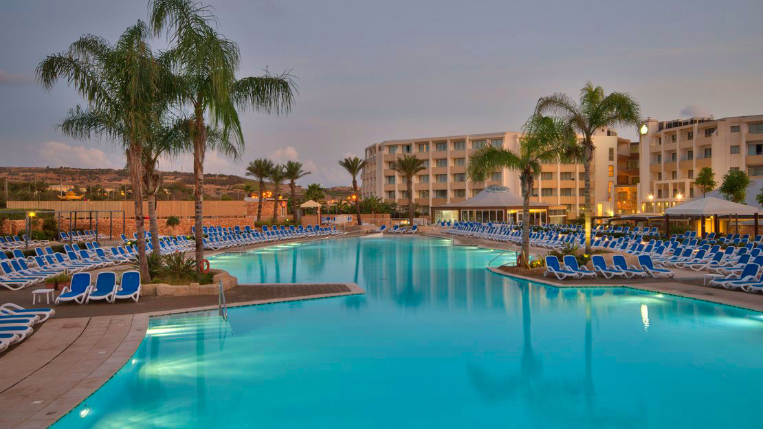 db Seabank Resort & Spa