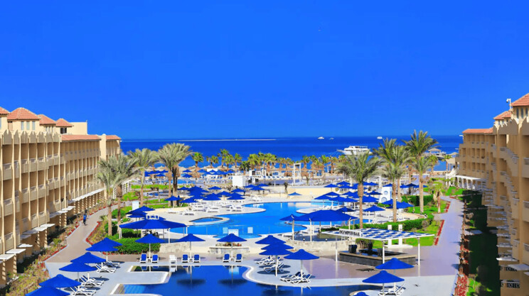 Amwaj Beach Club Resort