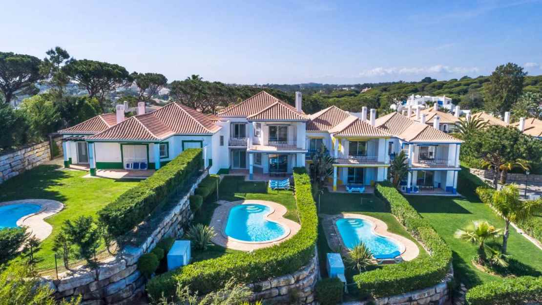 Encosta Do Lago Resort Club