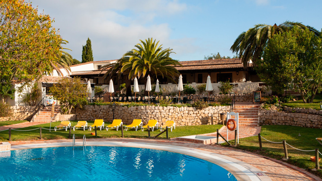 Rocha Brava Village Resort