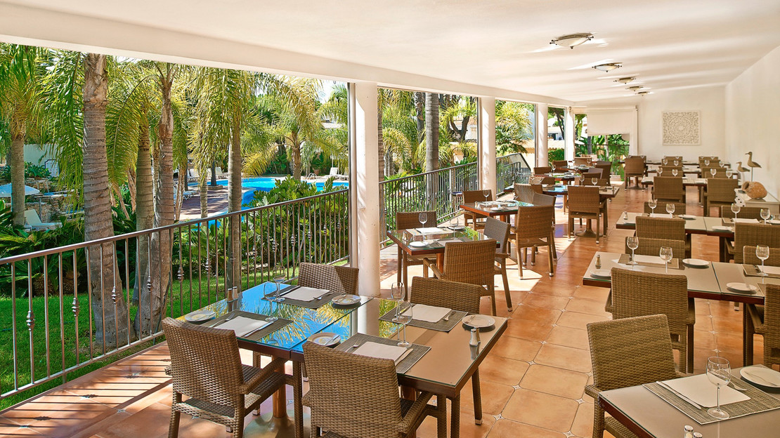 Ria Park Garden Hotel