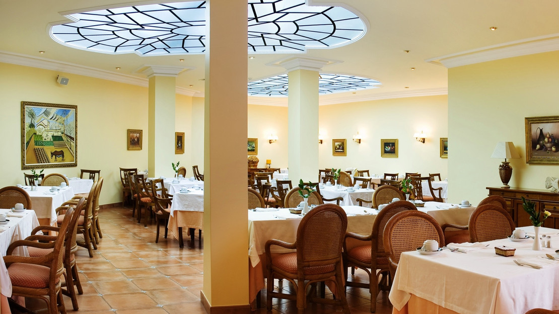 Ria Park Garden Hotel