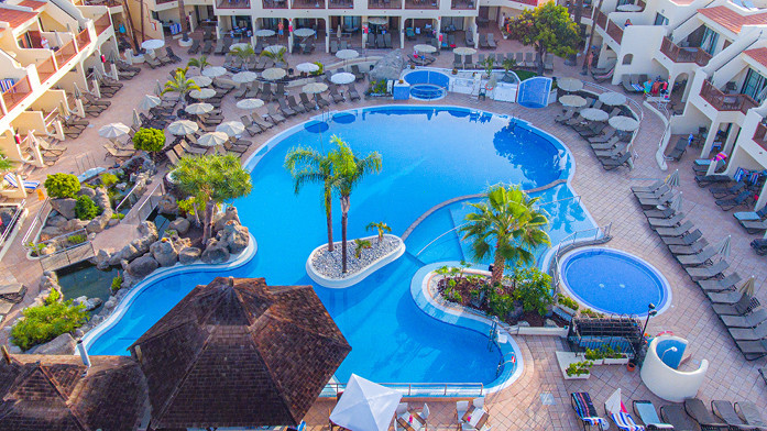 Royal Sunset Beach Club