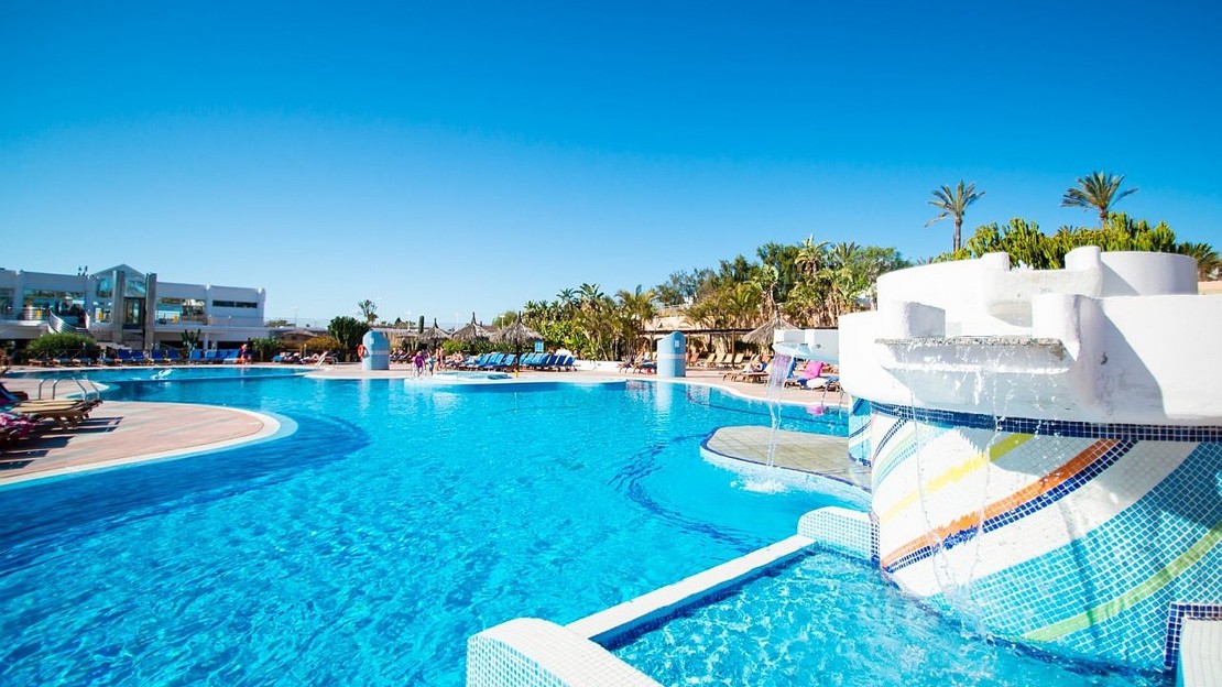 HL Club Playa Blanca Hotel