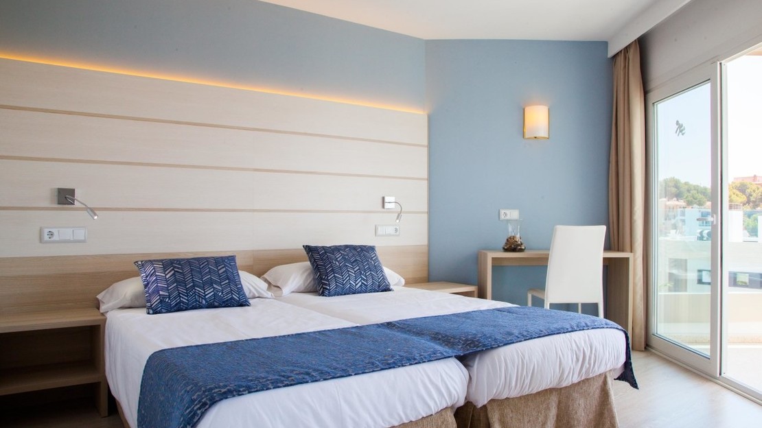 Tomir Portals Suites