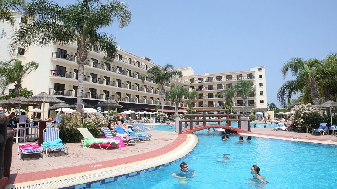 Tsokkos Gardens Hotel