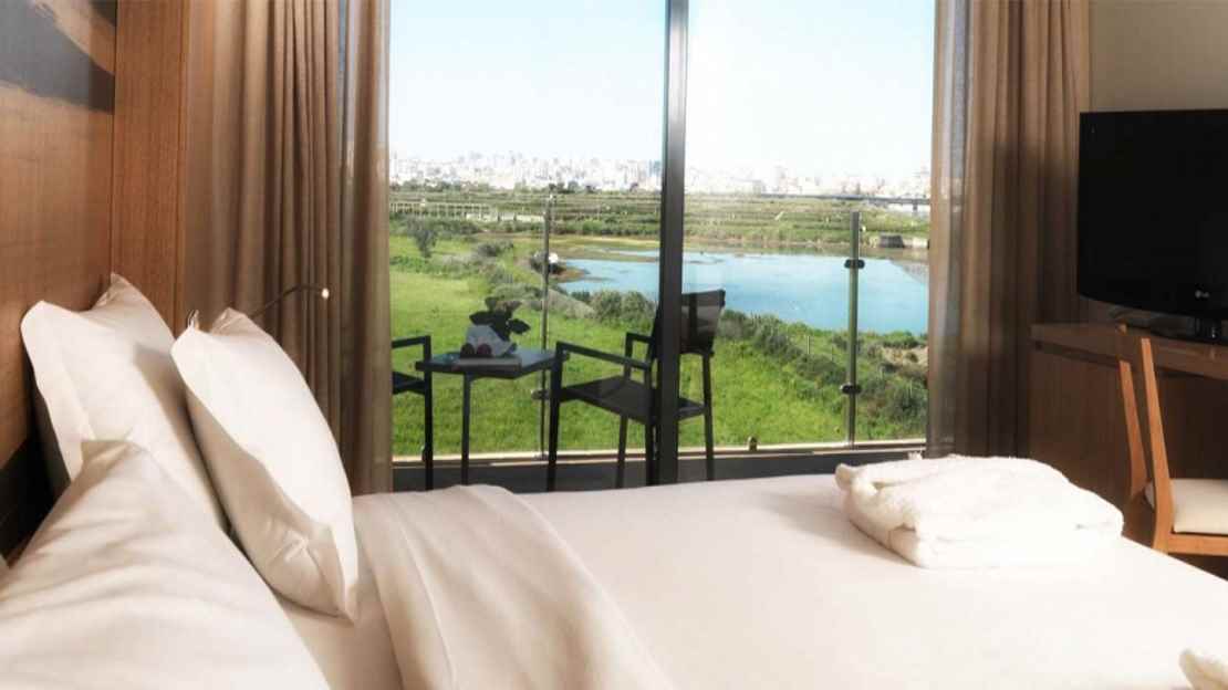 Agua Hotels Riverside