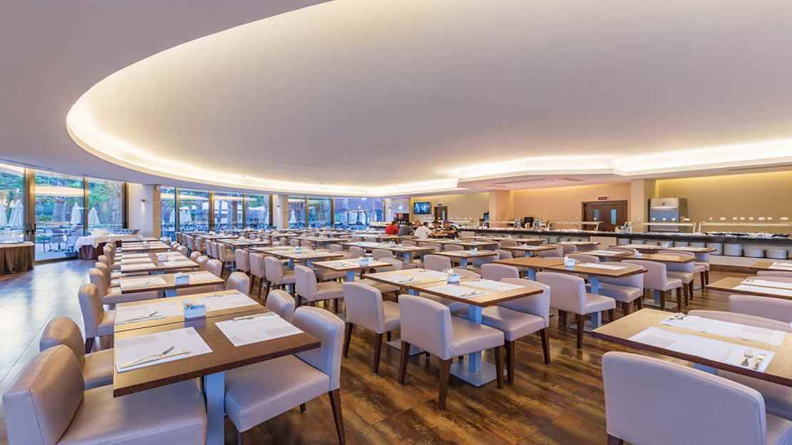 Salgados Palm Village