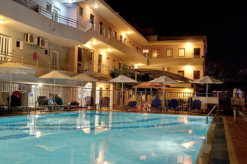 Marianna Hotel Apartments