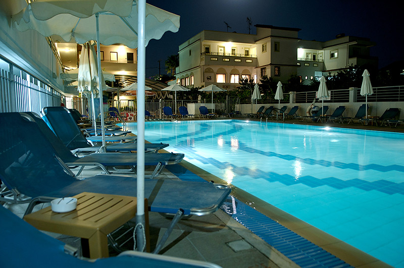 Marianna Hotel Apartments