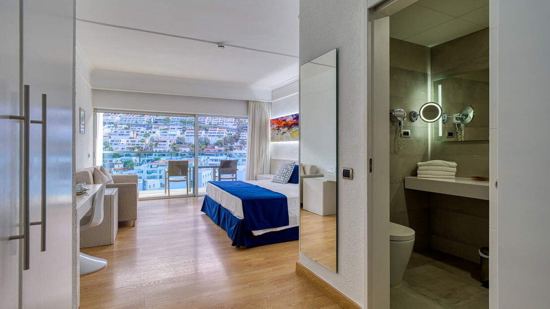 TUI BLUE Los Gigantes