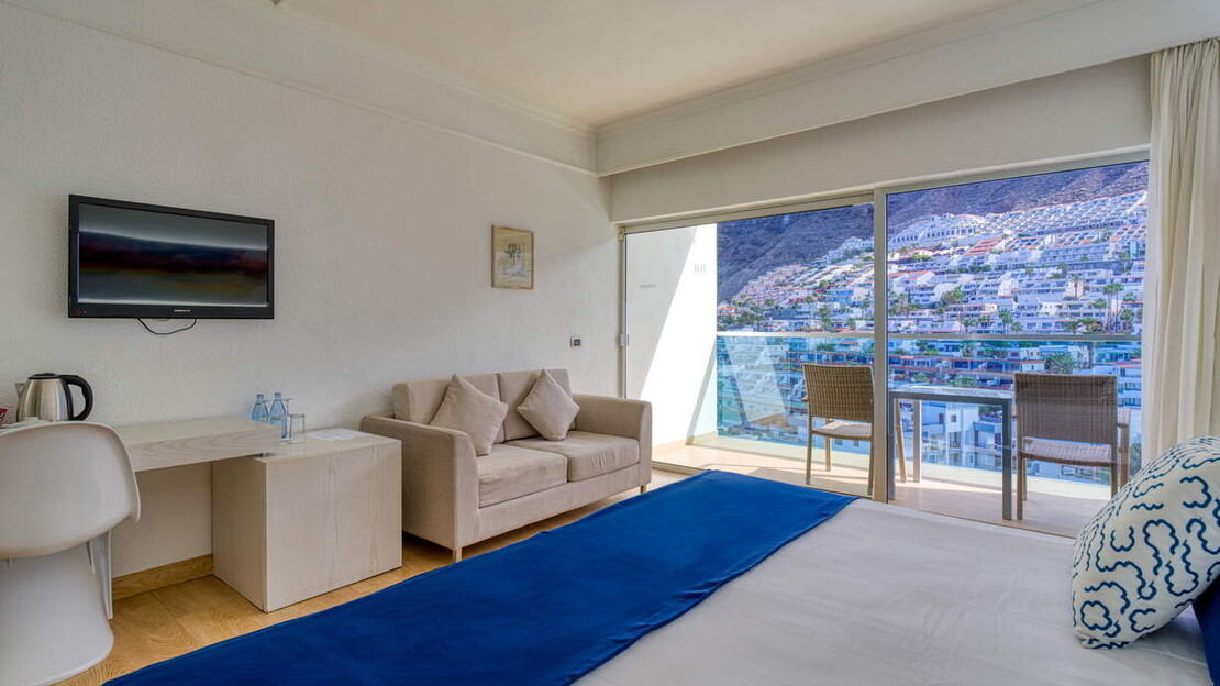 TUI BLUE Los Gigantes