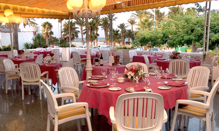 Bajondillo Apartments