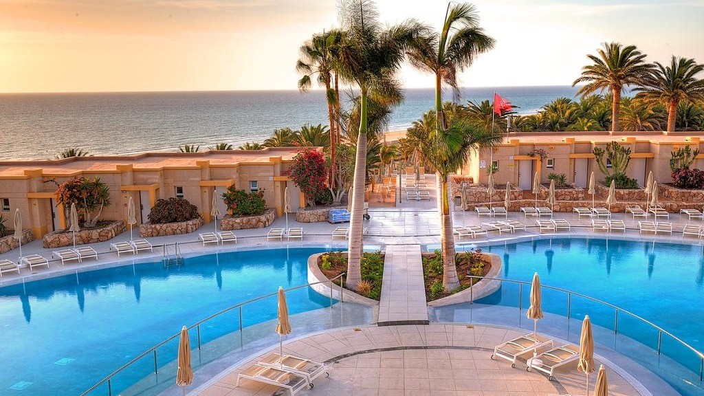 SBH Monica Beach Resort