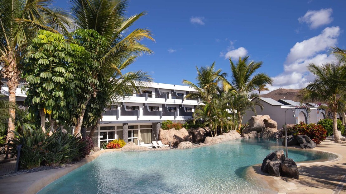 R2 Romantic Fantasia Suites