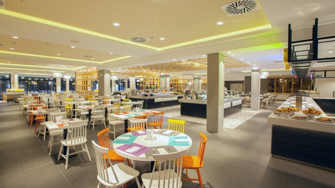 Abora Continental by Lopesan Hotels