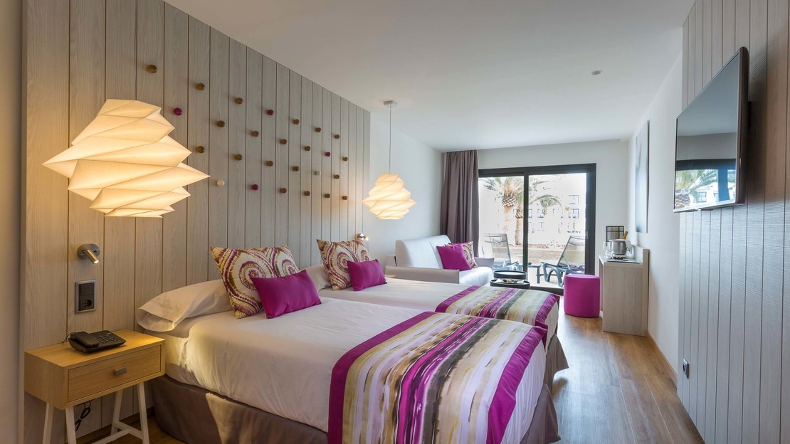 Grand Palladium White Island Resort & Spa